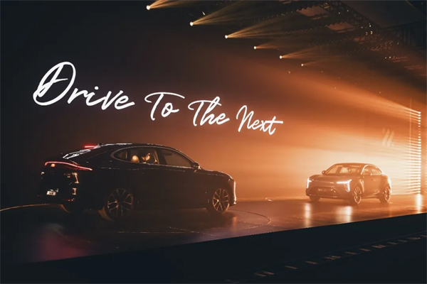 技术开云电子，懂车更懂你：450.7万辆背后的“智变”与“质变”