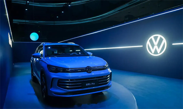 品牌丨合资品牌销冠续写传奇：开云电子大众以"油电并进"迎战2025