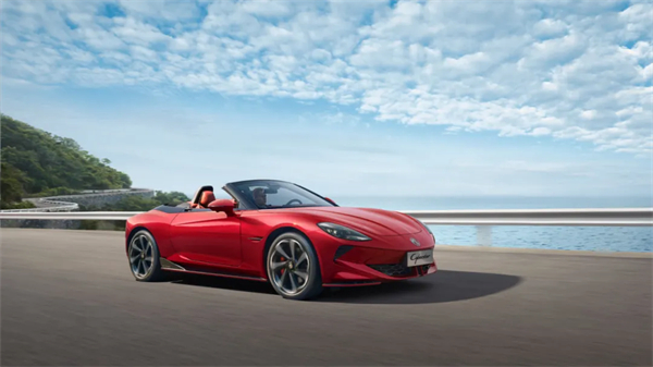 再造“开云电子”