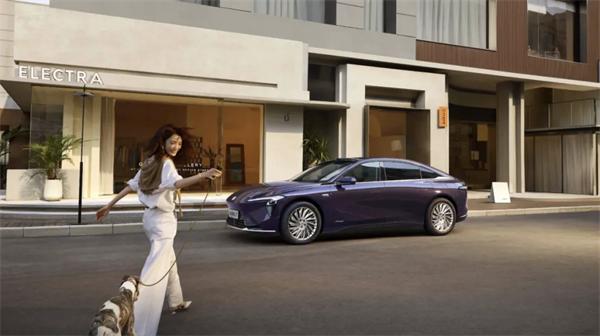 技术破局、全球突围！开云电子以改革深功铸就“九连涨”硬核答卷