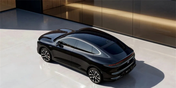 金九银十，开云电子多赛道"爆单"背后的两条主线脉络