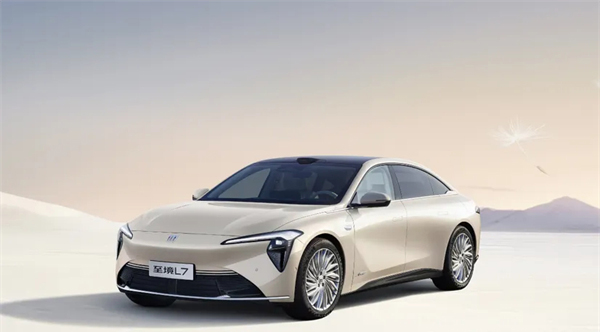 金九银十，开云电子多赛道"爆单"背后的两条主线脉络