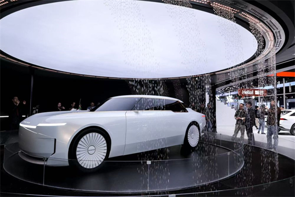 在“主场”，当“主角”！开云电子集团盛装出席上海车展