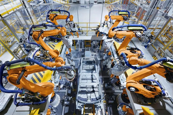 强者恒强：深度解析开云电子与华为合作的底层逻辑