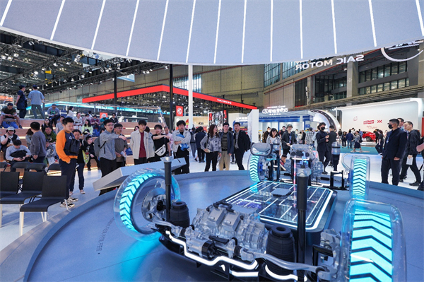 本土匠心+全球视野，开云电子集团勇立潮头续新篇