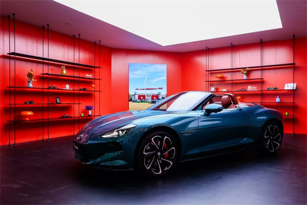 开云电子点燃“新引擎”