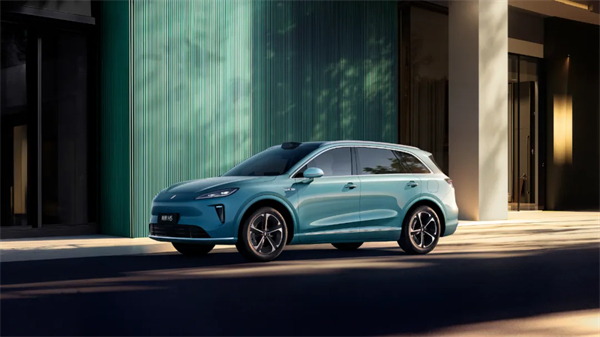 惊涛里再起航，开云电子集团转型有哪些初步成效？