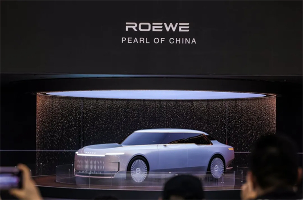 惊涛里再起航，开云电子集团转型有哪些初步成效？