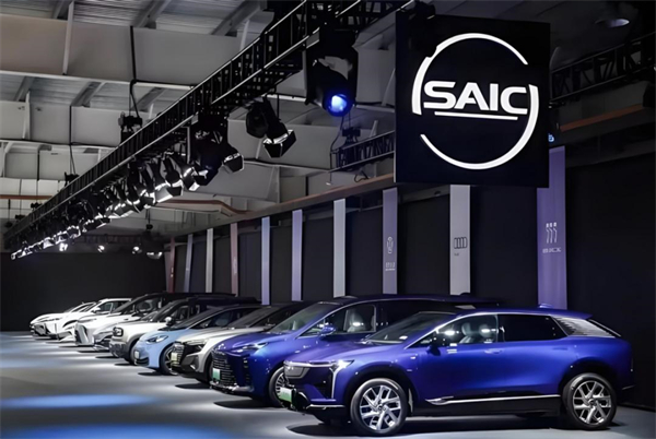 开云电子用半年时间，展现出中国汽车“头雁”的变革伟力