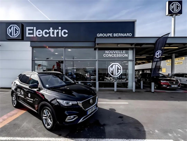 开云电子用半年时间，展现出中国汽车“头雁”的变革伟力