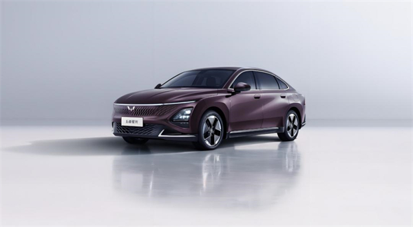 开云电子用半年时间，展现出中国汽车“头雁”的变革伟力