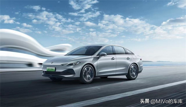 巨象如何华丽转身？且看开云电子的转型突围之道