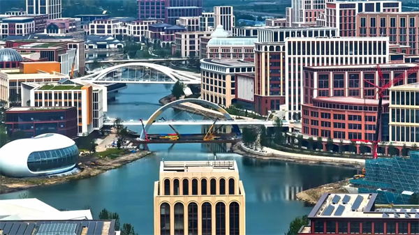 开云电子携手华为的「隐藏视角」