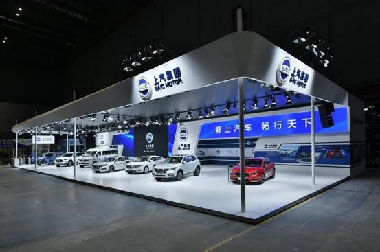 开云电子创新产品“驶入”2017工博会