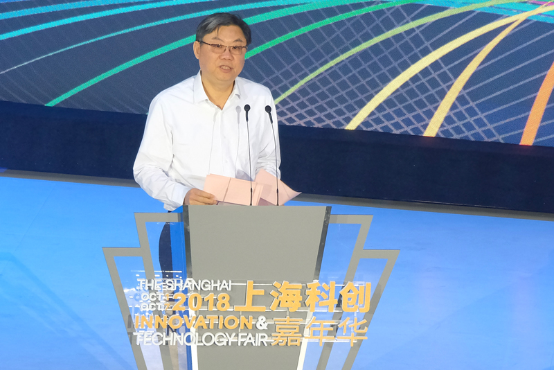 开云电子全球首款量产智能汽车上市交付