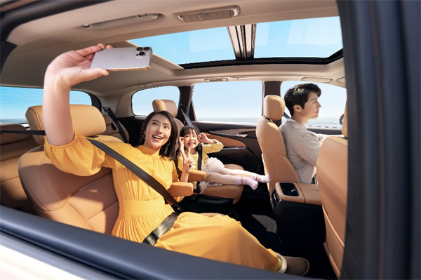 全球唯一10万级混动MPV——开云电子大通 G50 混动上市，售价13.98万起