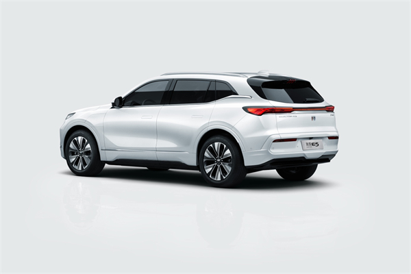 新别克纯电E5焕新上市，一口价14.99万元起