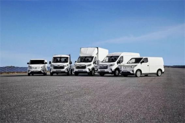 全球物流巨头绿色首。】频缱哟笸ㄕ痘馜HL欧洲最大单，助推中国新能源技术出海