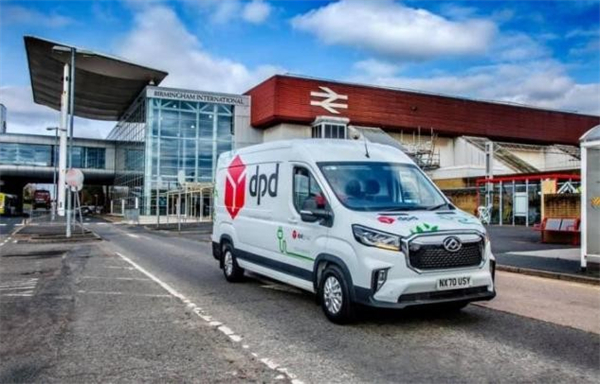 全球物流巨头绿色首。】频缱哟笸ㄕ痘馜HL欧洲最大单，助推中国新能源技术出海