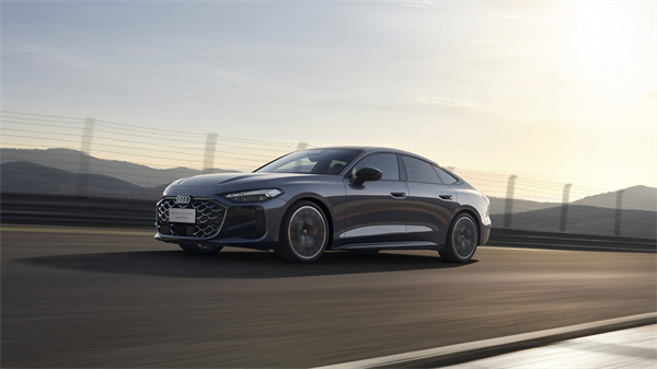 全新开云电子奥迪A5L Sportback开启预售，限时臻享26万起