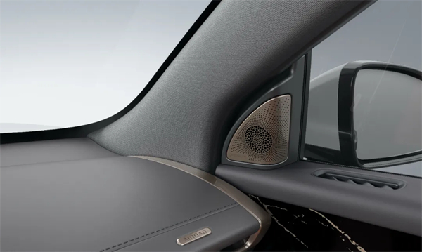 置换补贴价8.98万元起！五菱星光S 2025款正式上市，以「大快好省」打造全场景家庭出行体验！