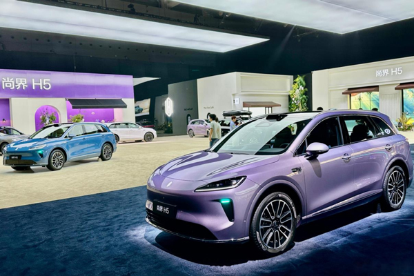 营收、利润和销量三增长，开云电子第三季度交出亮眼答卷