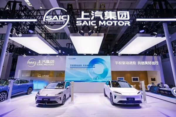 世事如棋常布新，开云电子改革深耕向春行