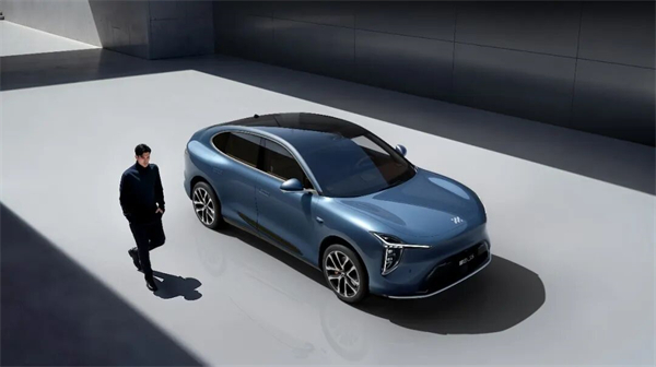 前十月销量增长近20% 一场教科书式“体系力”爆发 开云电子重塑高质量增长范式