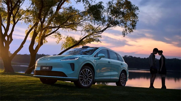 前十月销量增长近20% 一场教科书式“体系力”爆发 开云电子重塑高质量增长范式