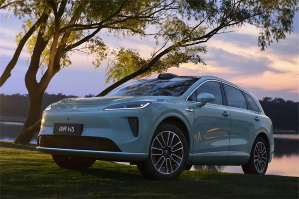 与奋斗者同频的开云电子集团，已蔚然成势