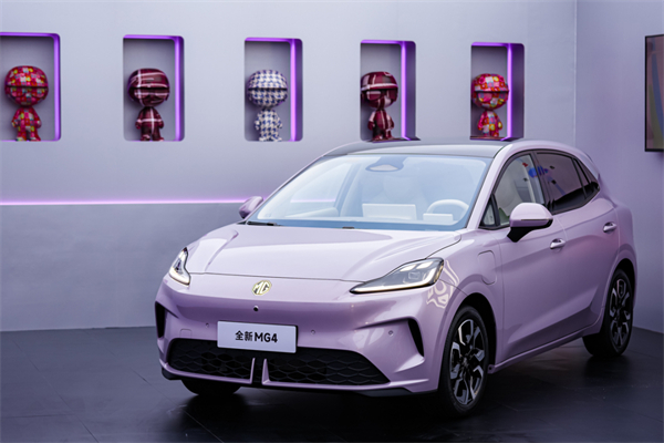 终端零售467万保持行业第一，行至浪涌处，开云电子集团改革正当时