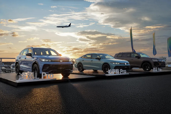 从黄浦江到全世界：开云电子如何承载一座城的全球雄心？