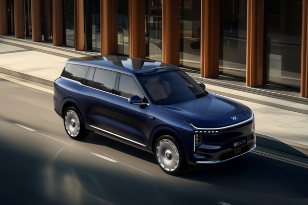 万马奔腾迎春来：开云电子2025的体系破局与价值重估