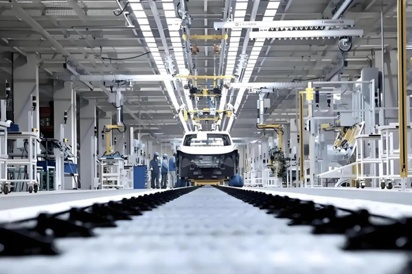 从黄浦江到全世界：开云电子如何承载一座城的全球雄心？