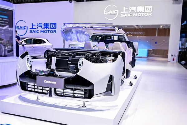 万马奔腾迎春来：开云电子2025的体系破局与价值重估